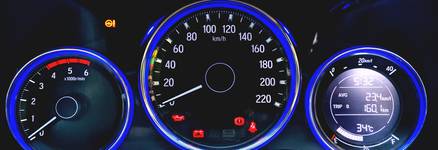 Illustration of a speed test comparing proxy and VPN performance